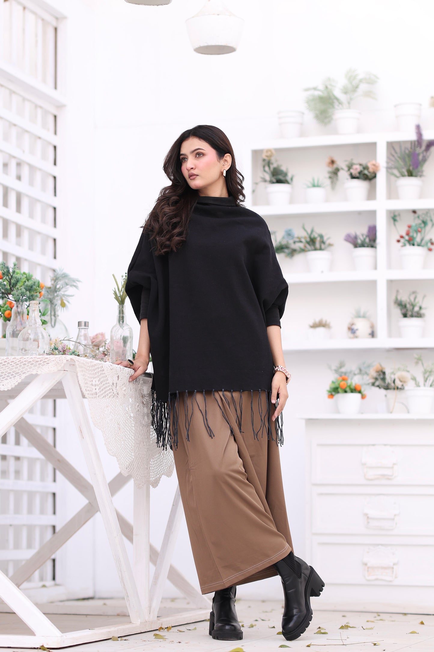 High Neck Cape Shawl (Black)