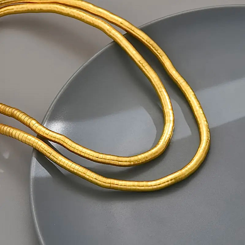 Flexible snake necklace / Bracelet (Golden)