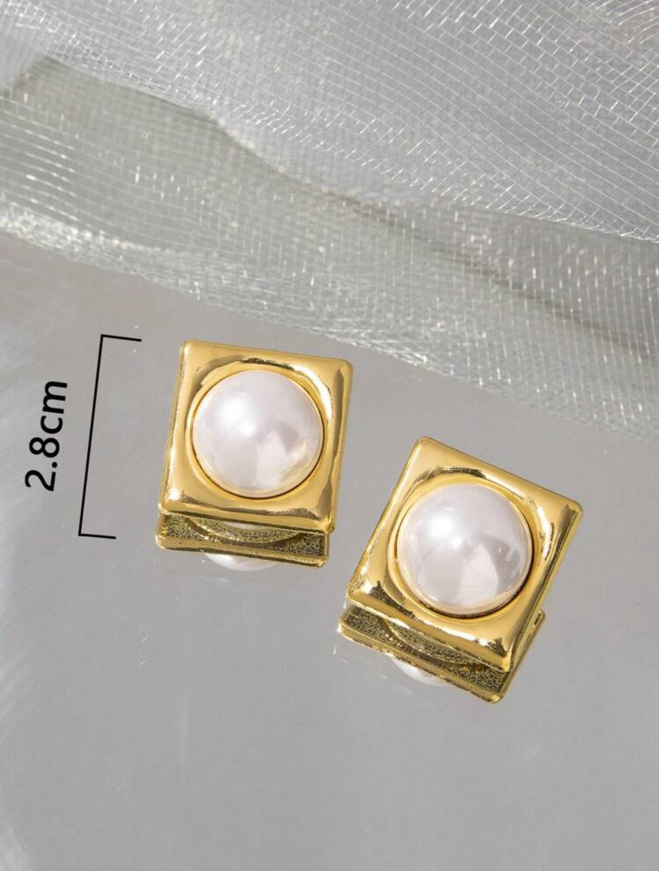 Pearl in square Earrings