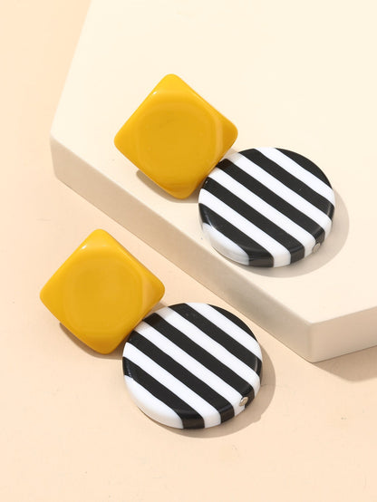 Bee Earrings (Yellow)