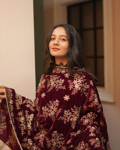 Maroon Pehnawa Shawl